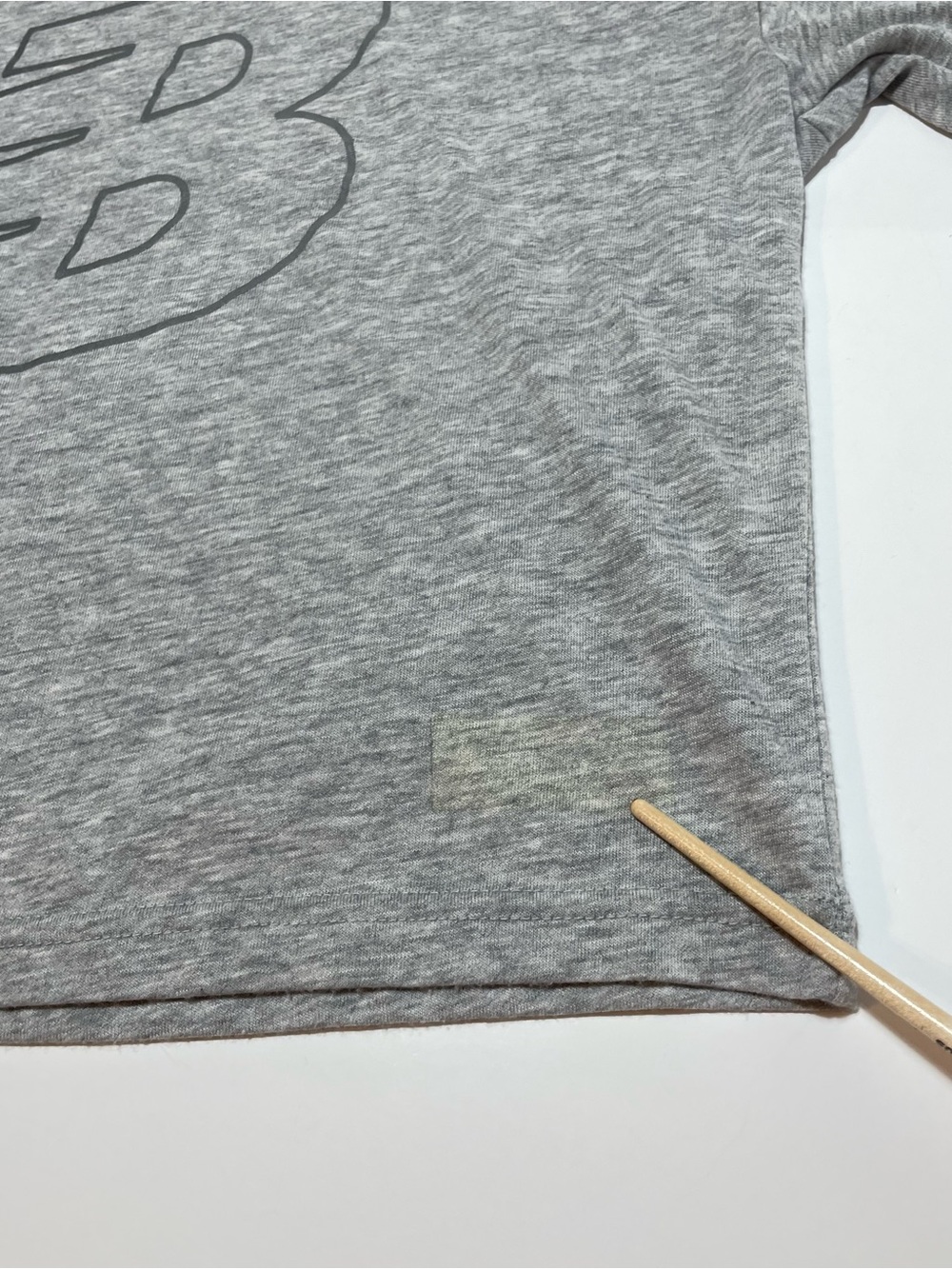 New Balance Light Heather Gray Cropped Logo Tee - Picture 7 of 8